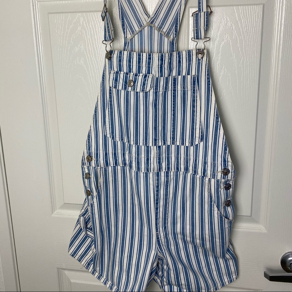 American Eagle Striped Shortalls Size Medium